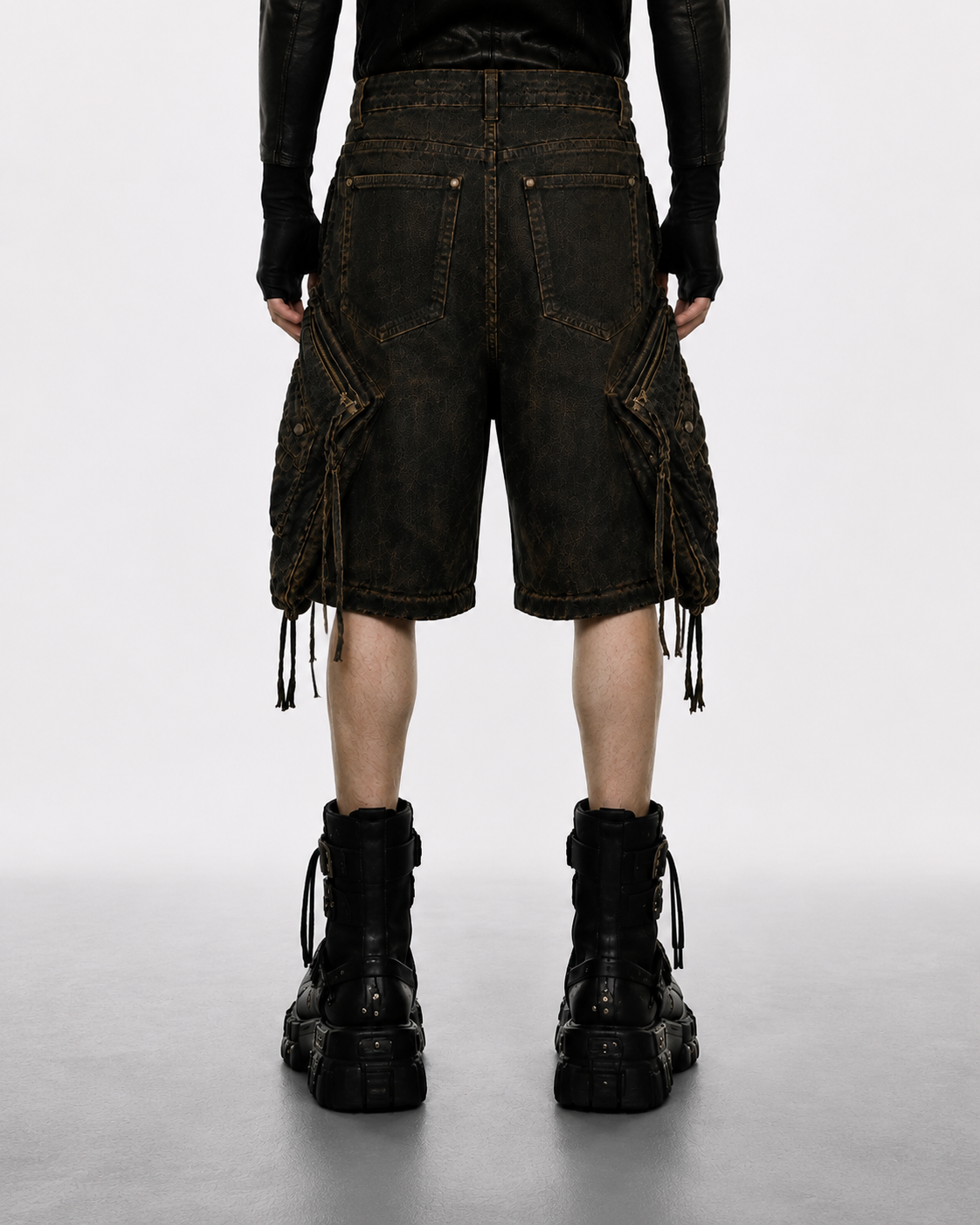KIIKIO Retro Double-Waistband Bermuda Shorts