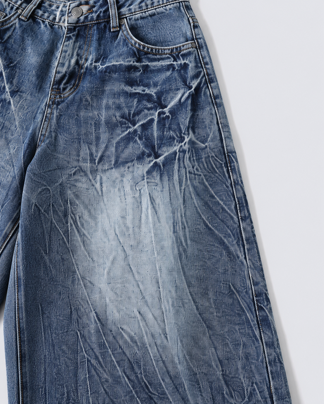KIIKIO Vintage-Style Lightning-Pattern Cropped Denim Pants
