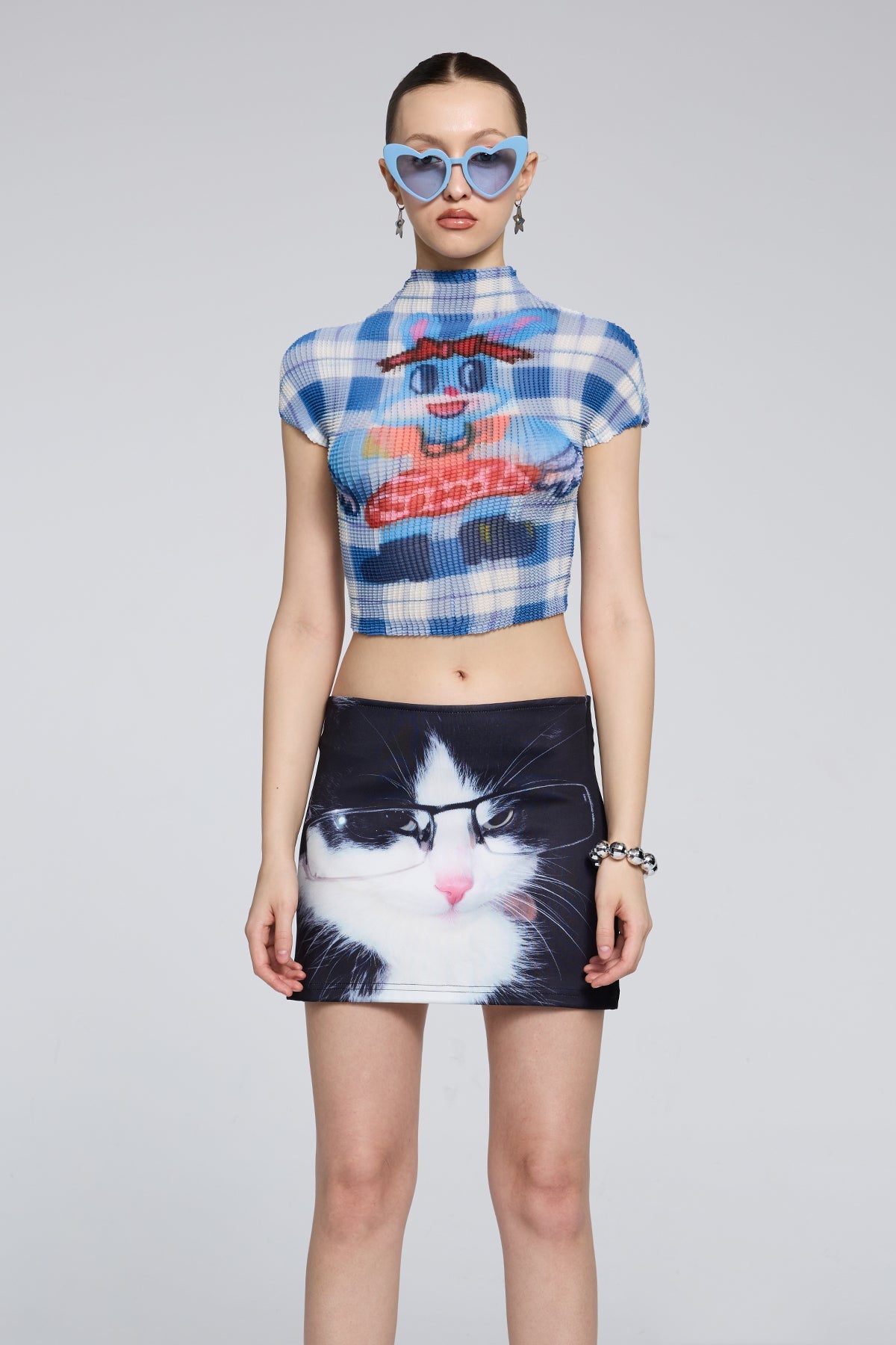 Cloud Scream Y2K Print Crop Top
