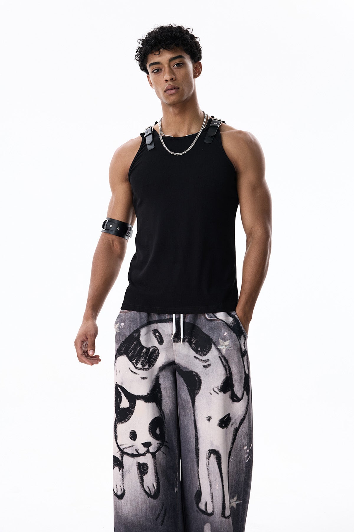 Coal Thread Buckle Top Black