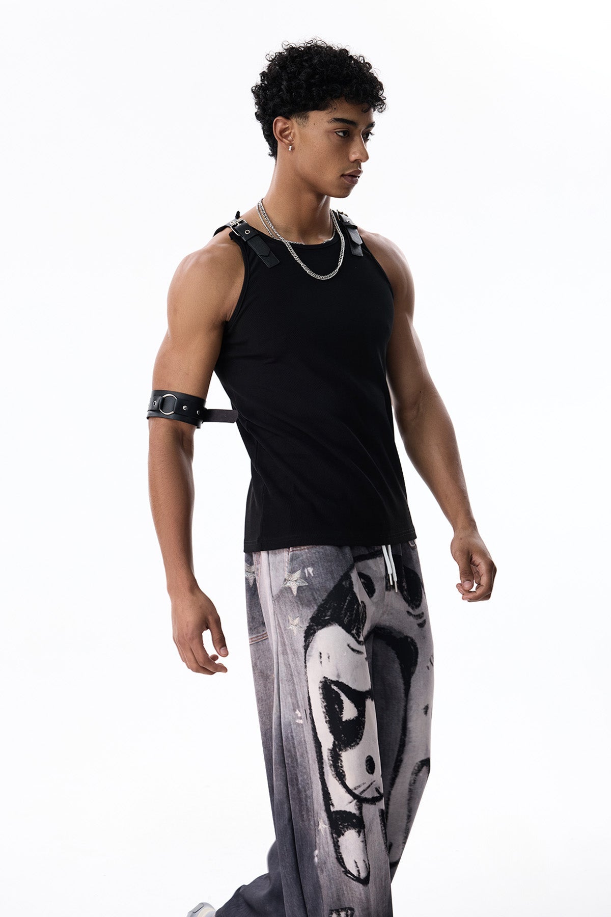 Coal Thread Buckle Top Black