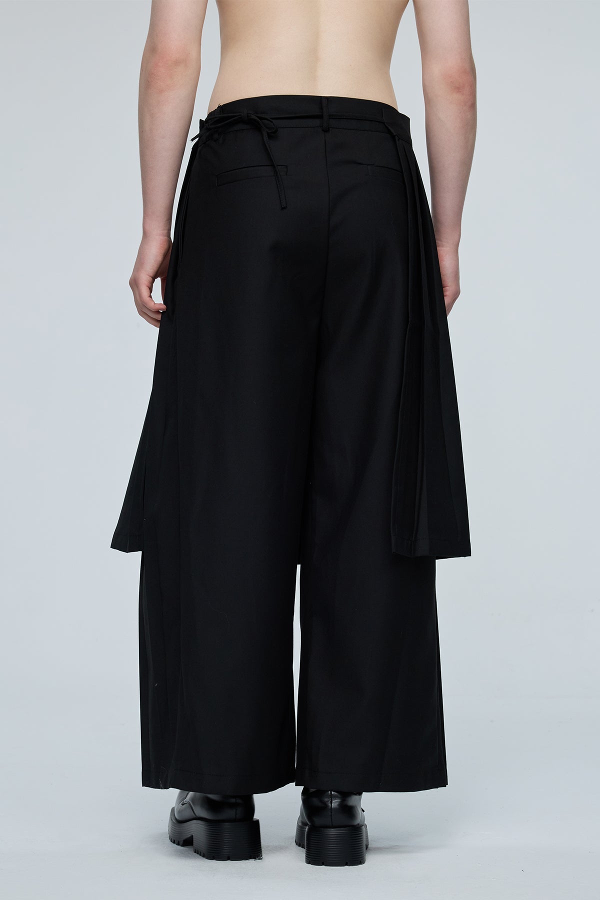Cold Chroma Wide Leg Pleated Pants