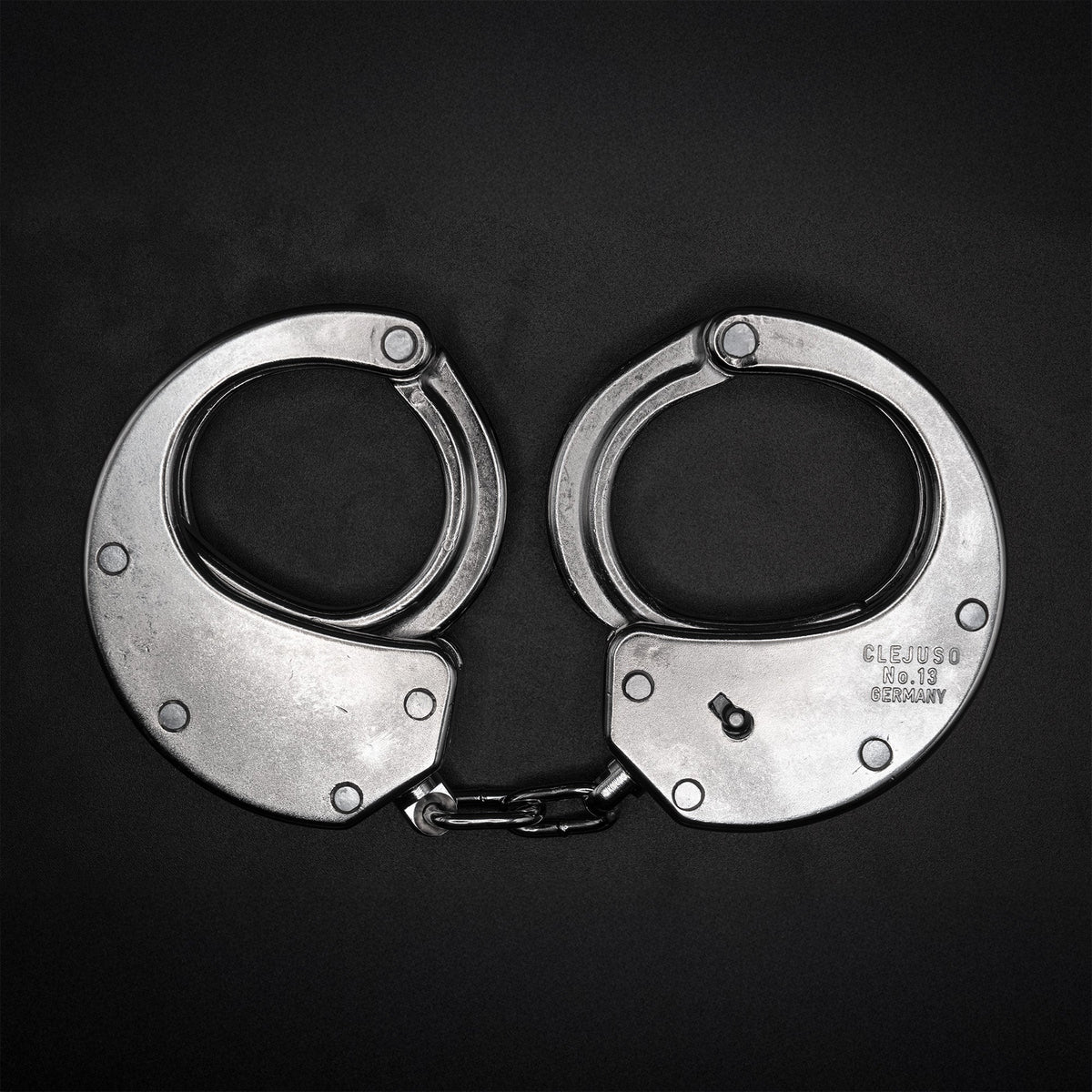 CLEJUSO HEAVY HANDCUFFS NO13