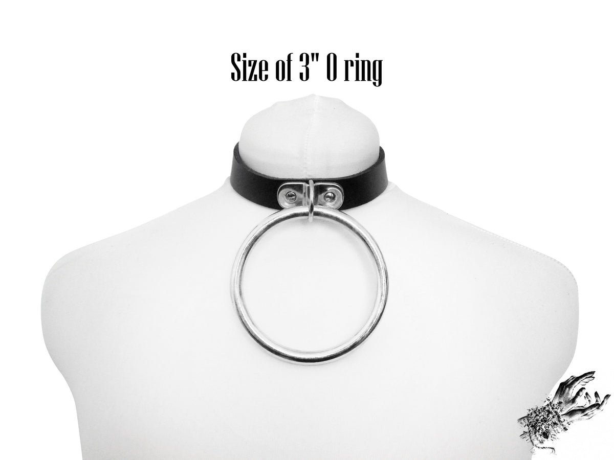 Red Leather D and O Ring Choker