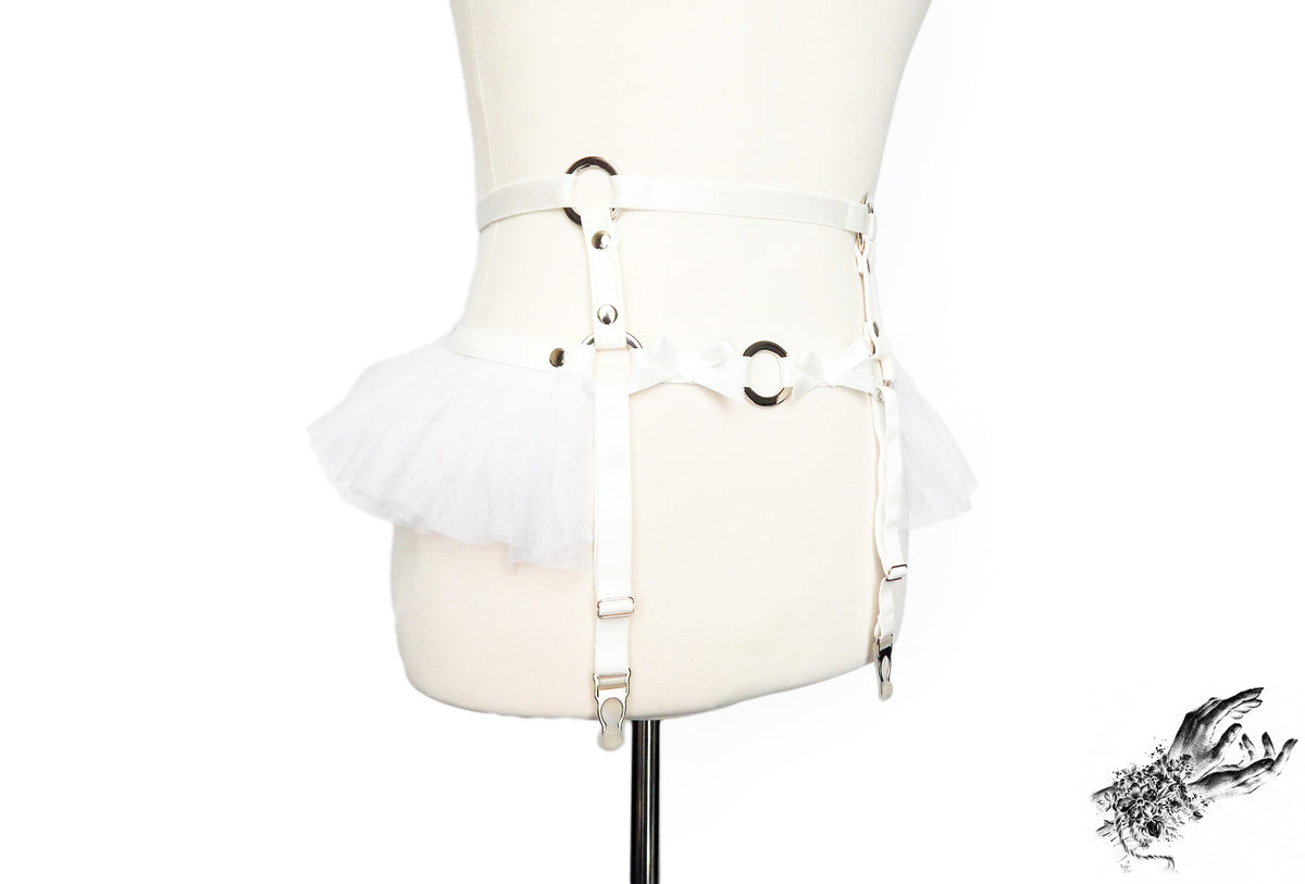 White Vegan Leather O Ring Garter Belt