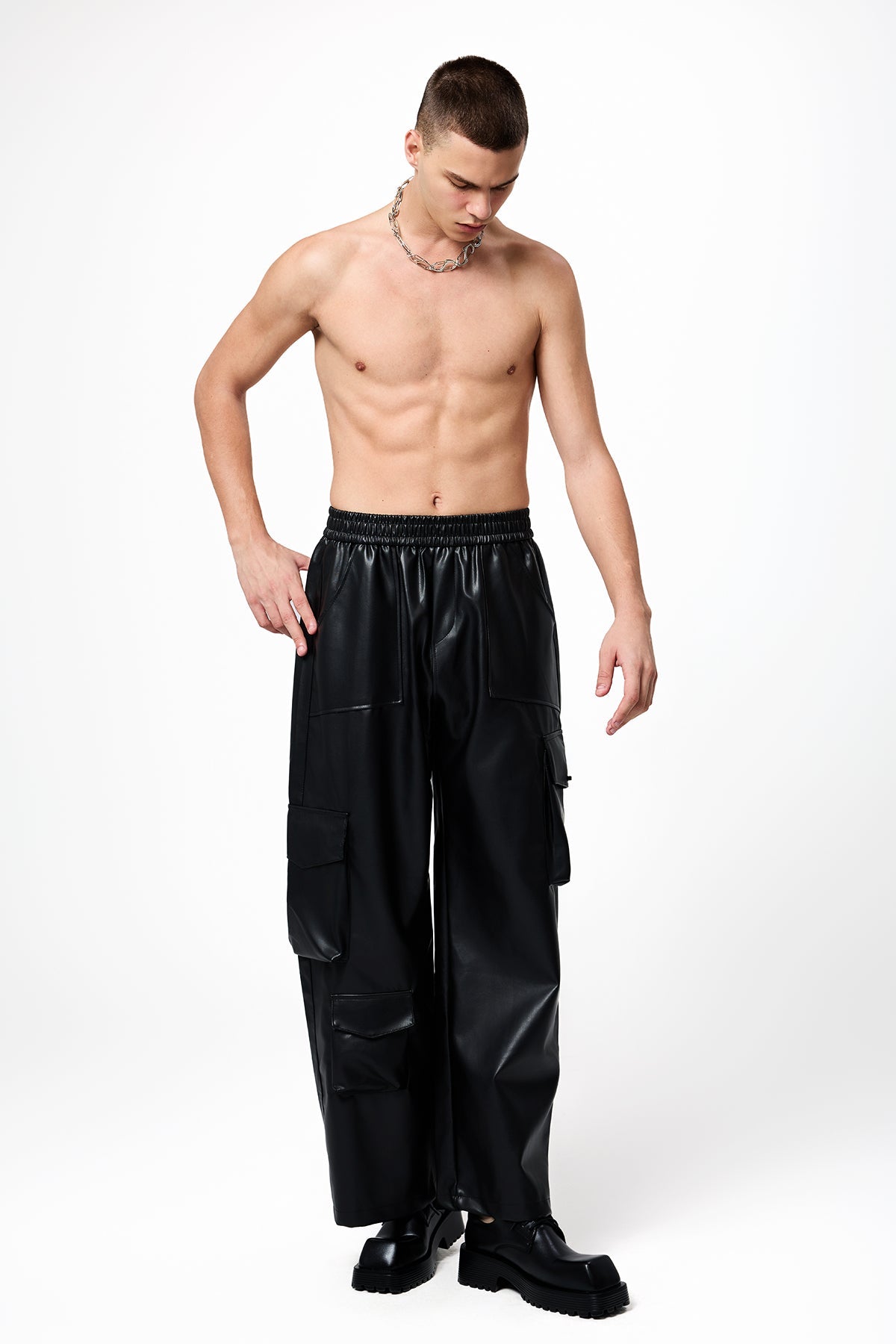 Dark Edge Leather Pockets Straight Pants