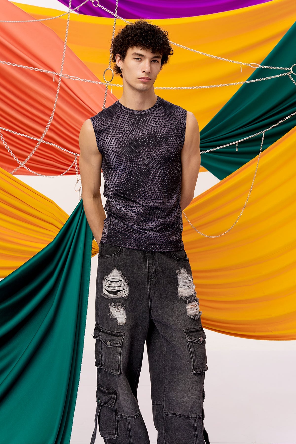 Faint Line Snake Scale Print Sleeveless Top