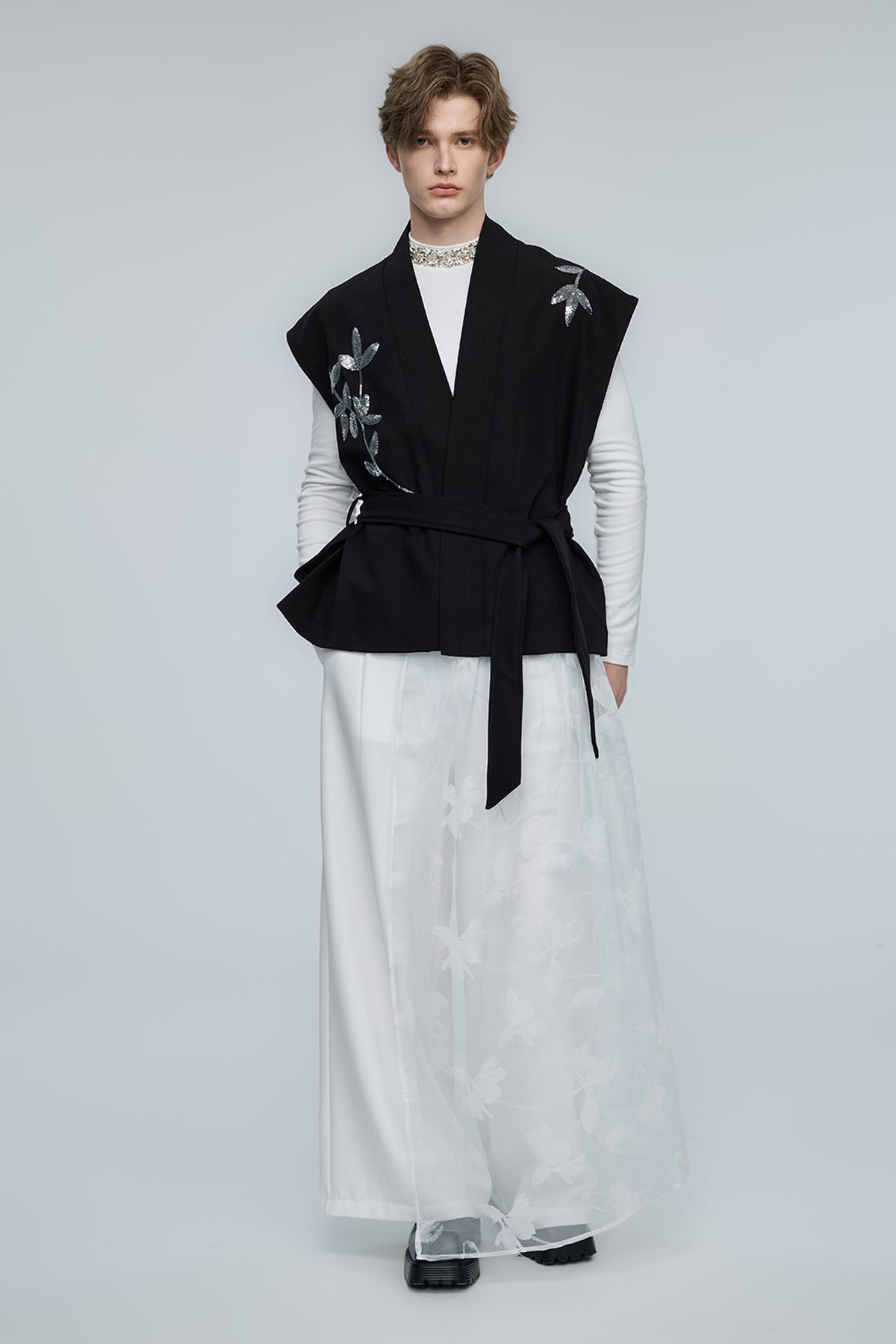 Fever Arc Sequin Embroidery Vest