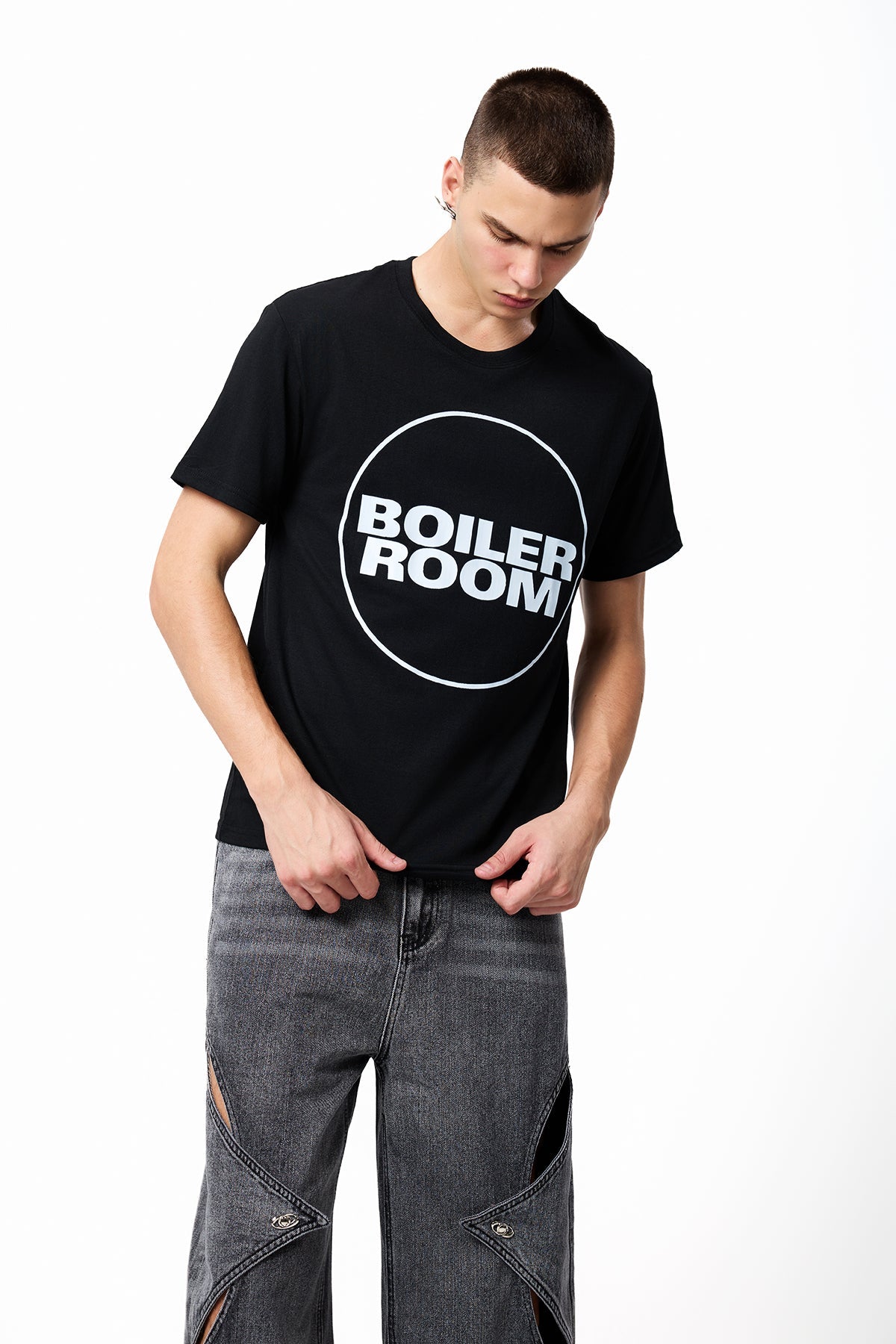 Flat Signal Letter Printed Top Black