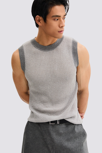 Gentle Loop Sleeveless Knit Top