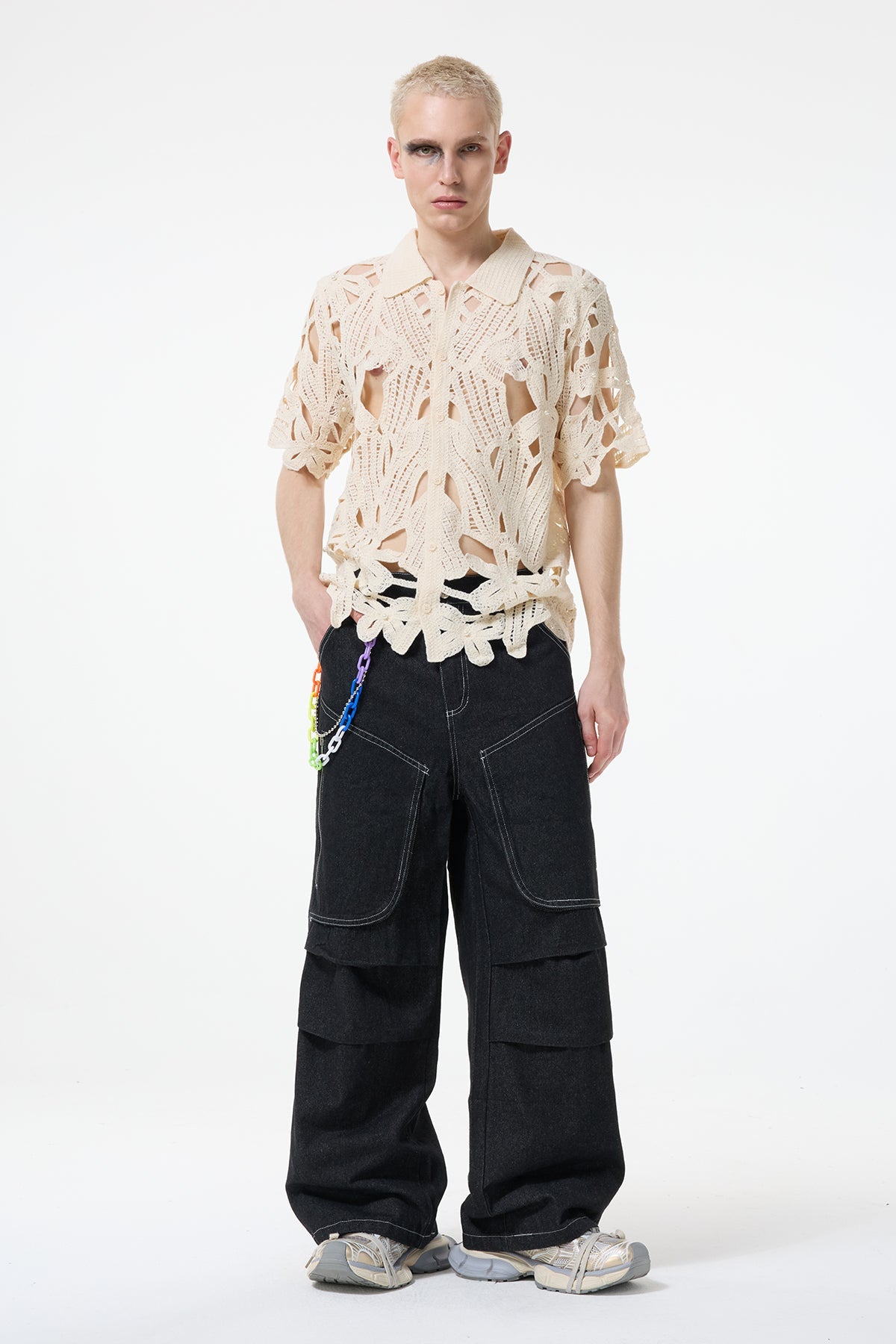 Gentle Structure Cutout Knit Shirt