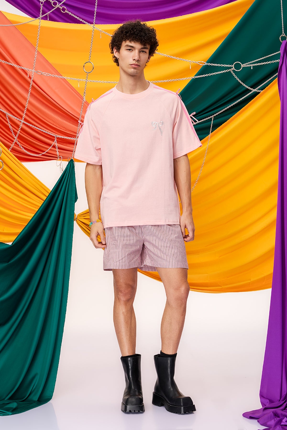 Glimmer Flow Bow Embroidery T-Shirt