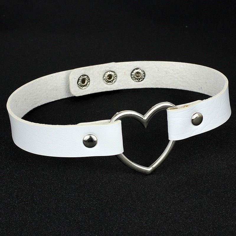 Heart Buckled Leather Choker