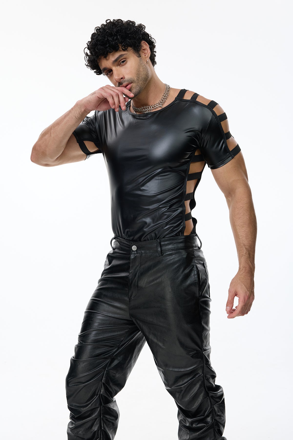 Hard Loop Cutout Glossy Top