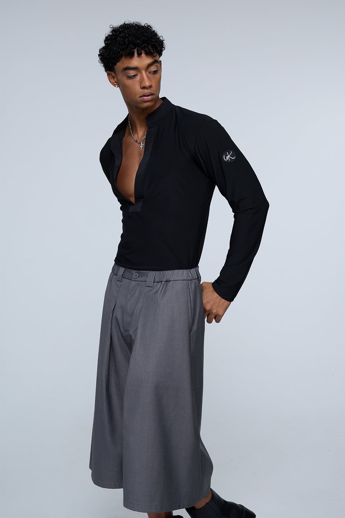Hybrid Air V Neck Mesh Long Sleeve Top