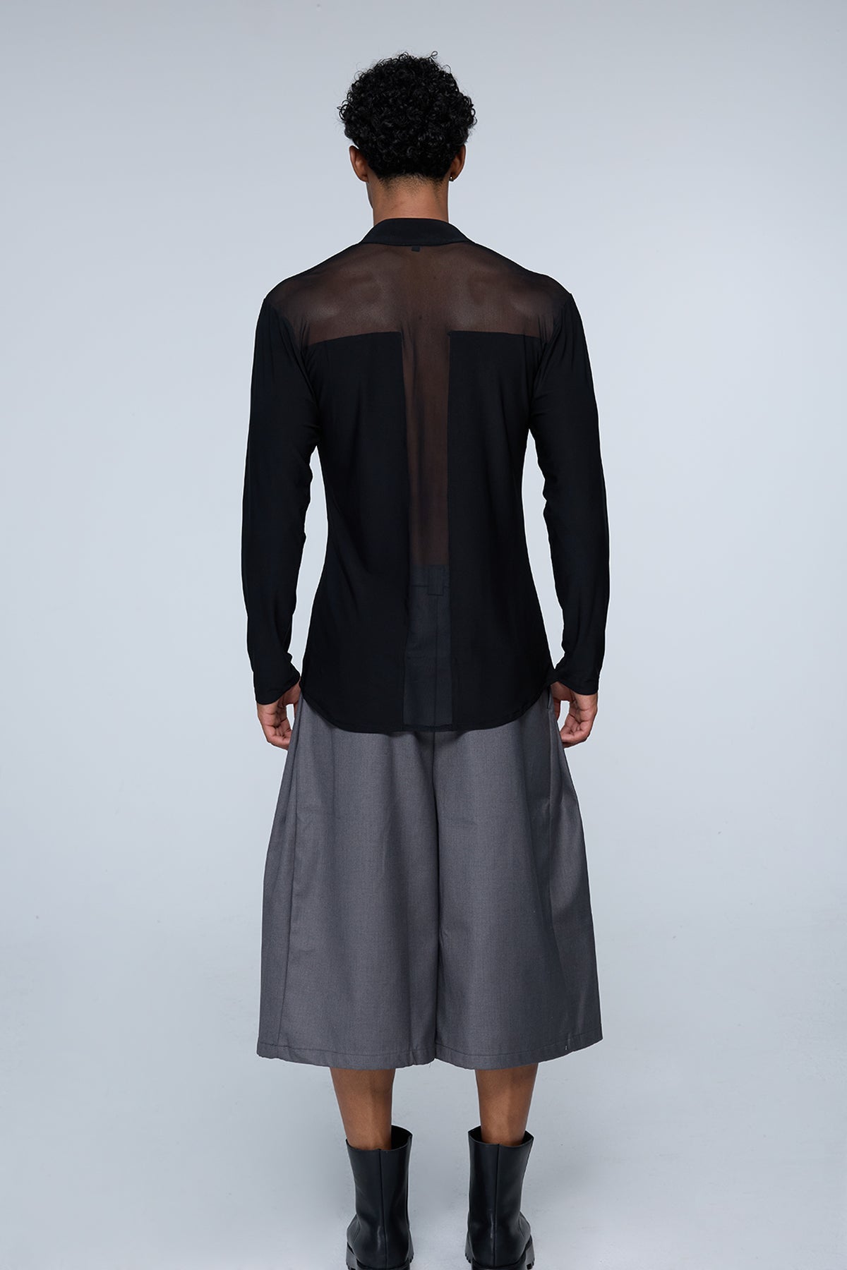 Hybrid Air V Neck Mesh Long Sleeve Top