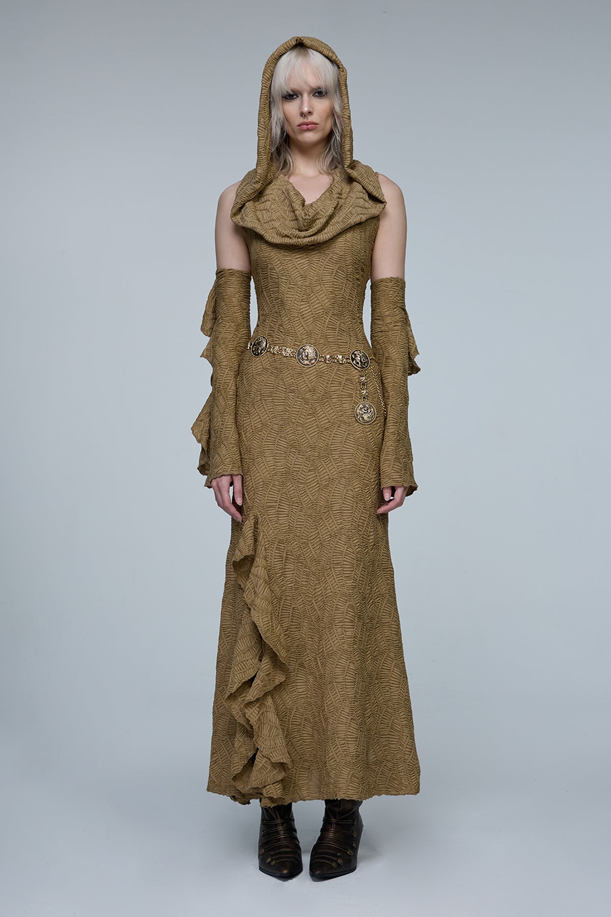 Hybrid Dark Sleeveless Hooded Maxi Dress
