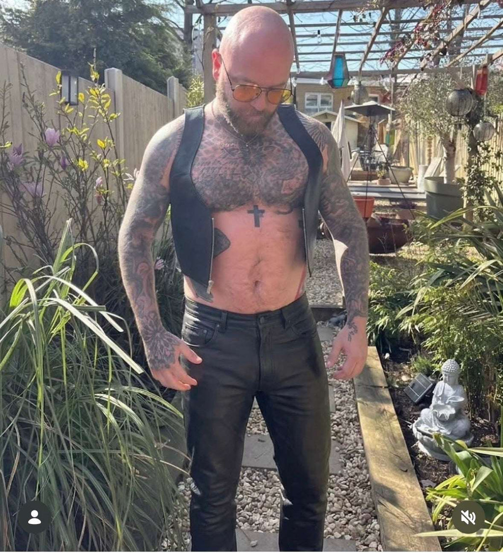 Black Cropped Leather Bartender's (Barman's) Vest