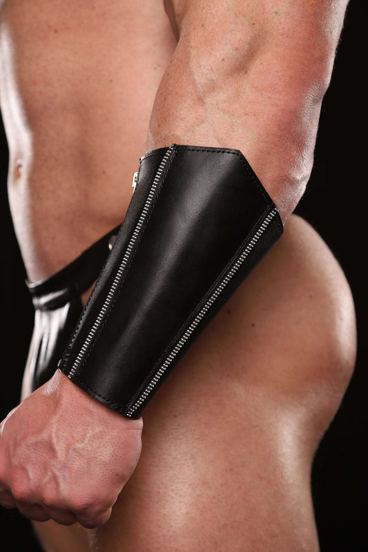 Hard Tail Leather Gauntlets (set of two)