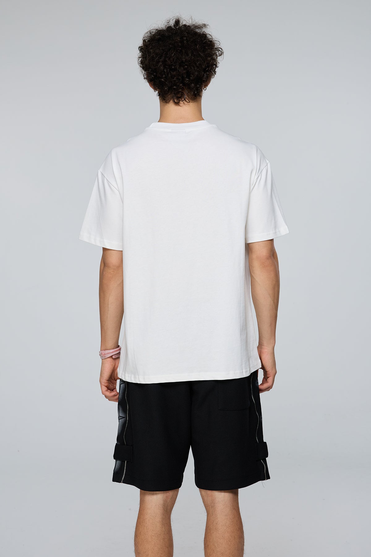 Iron Script Print Rhinestone T-Shirt