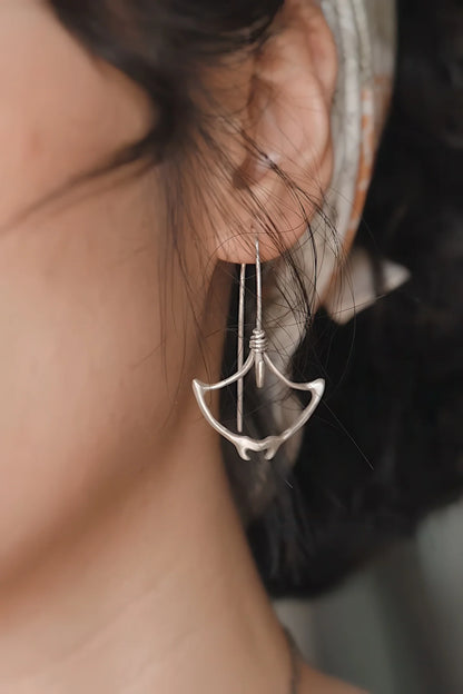 Artisan Manta Ray Dangle Earrings – Unique Ocean Series Design