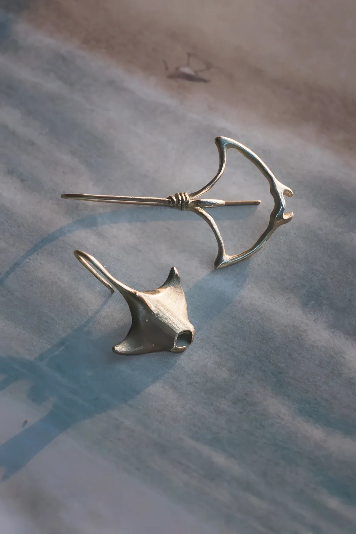 Artisan Manta Ray Dangle Earrings – Unique Ocean Series Design