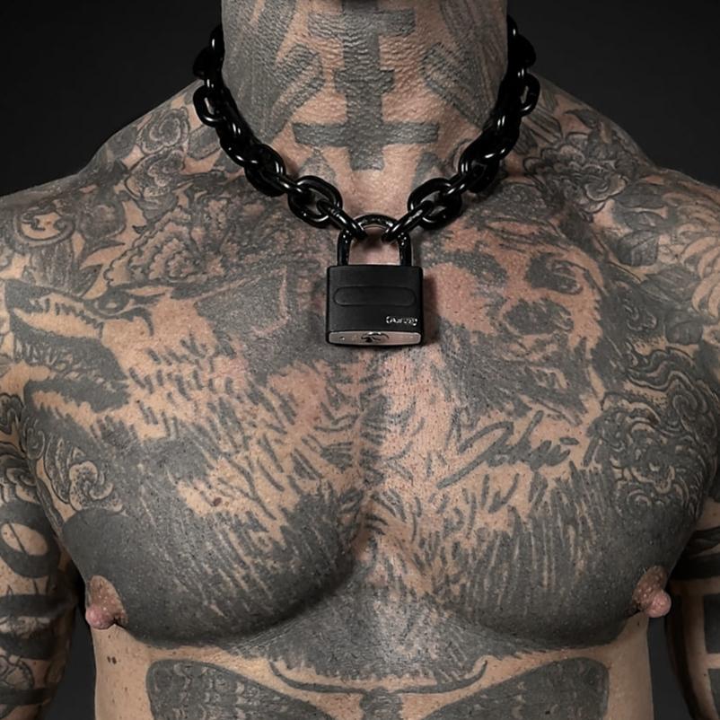 LIL' BLACK COLLAR & CUSTOM LOCK 19'
