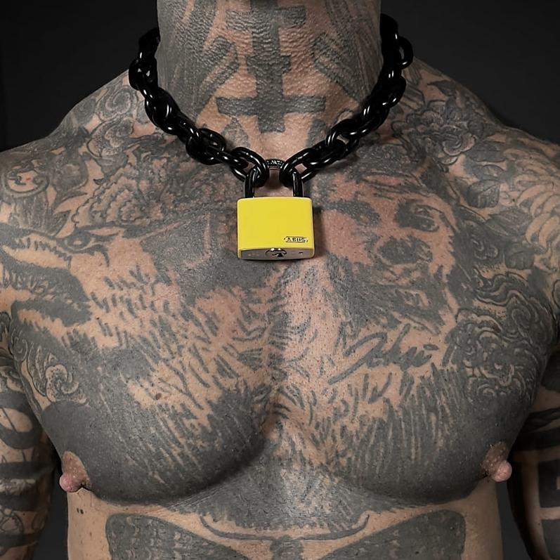 LIL' BLACK COLLAR & CUSTOM LOCK 19'