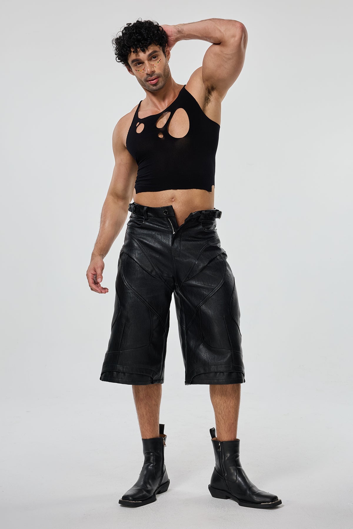 Light Slice Spaghetti Cutout Crop Top