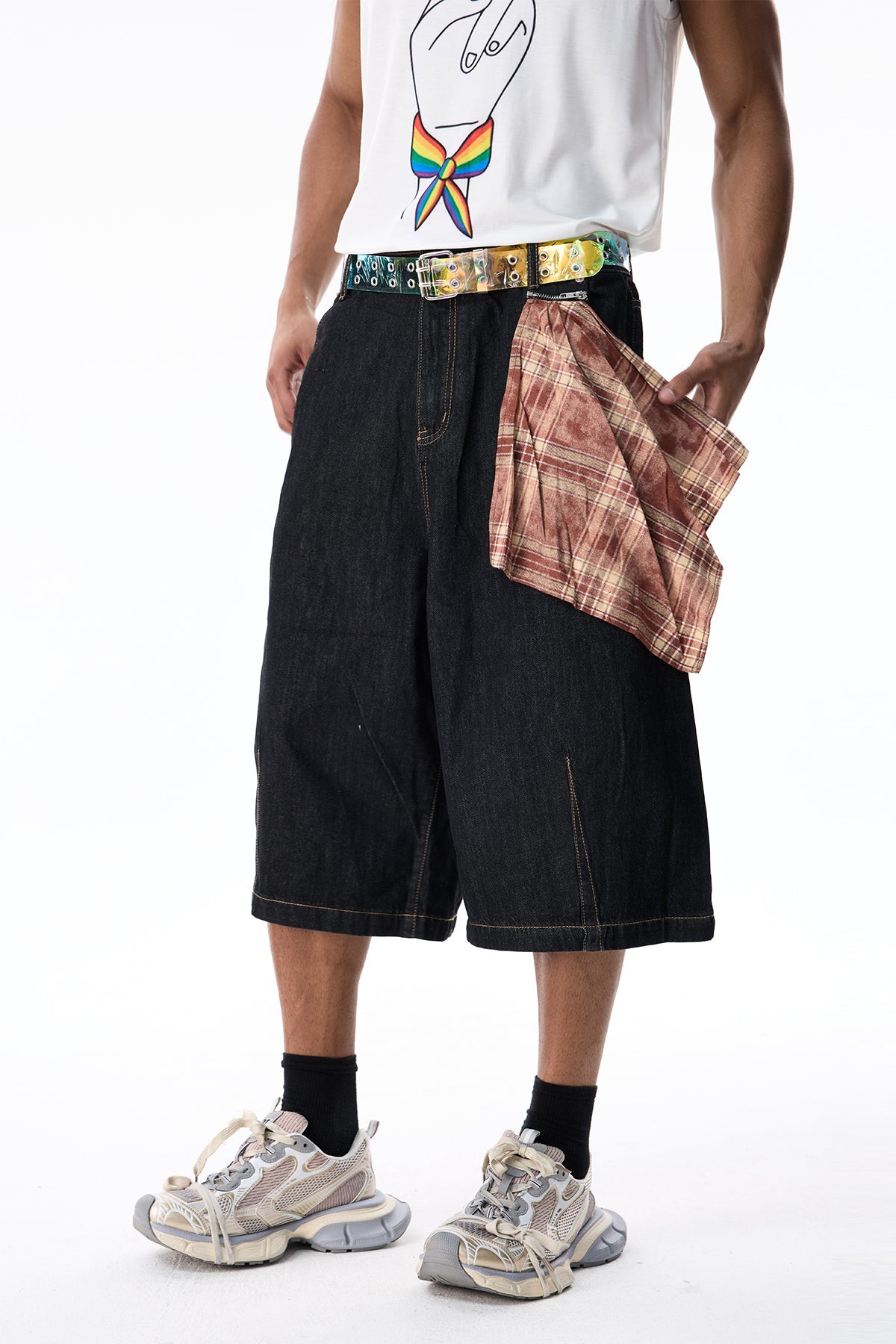 Light Storm Denim Capri Pants