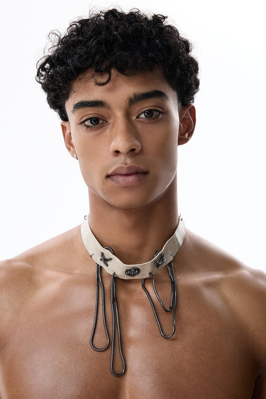 Liquid Flash Medusa Leather Choker