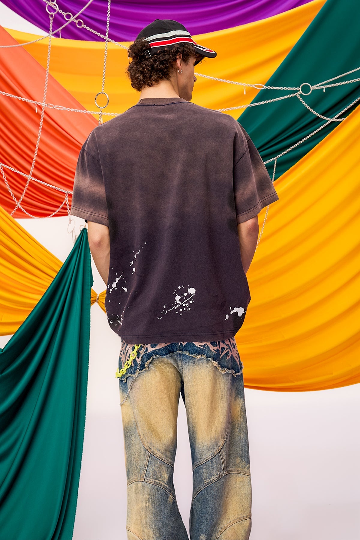 Low Trace Graffiti T-Shirt Khaki
