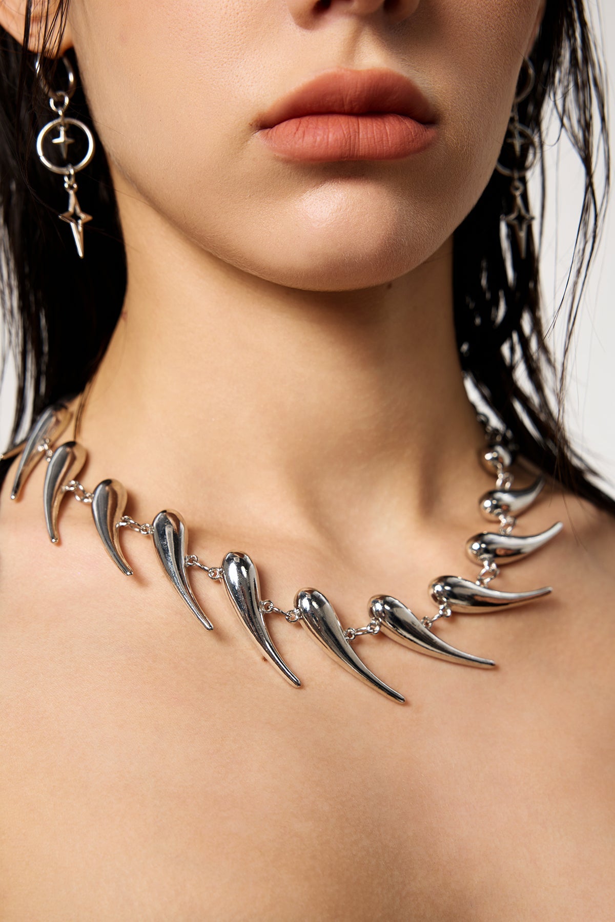 Mercury Twist Metal Tear Drops Spiral Necklace