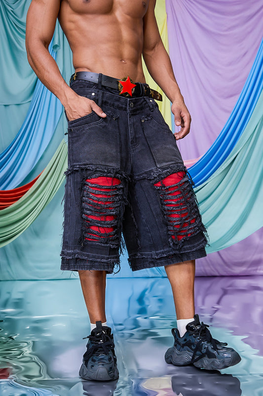 Muted Rinse Ripped Capri Jeans Black