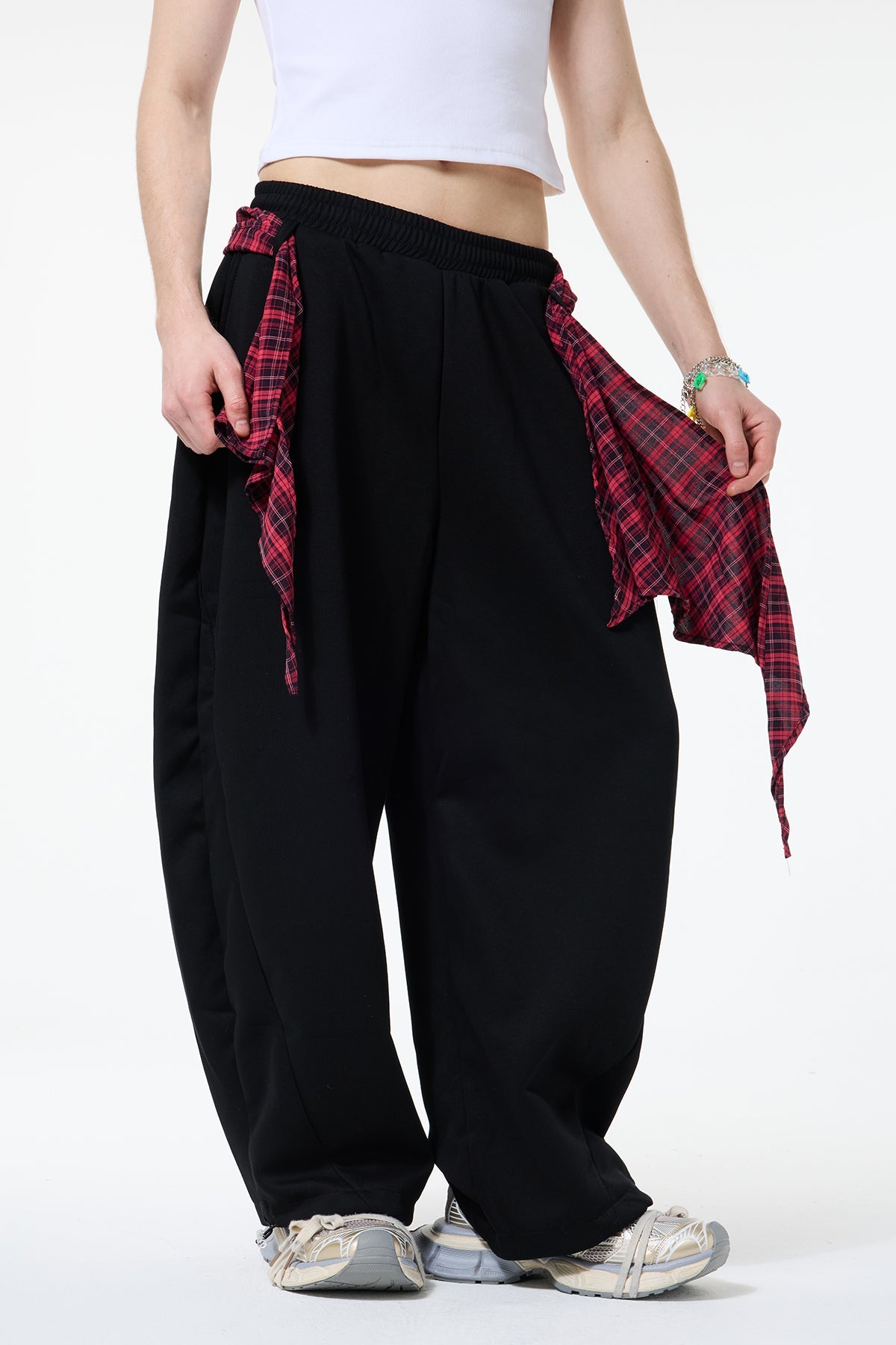 Neutral Motion Barrel Pants