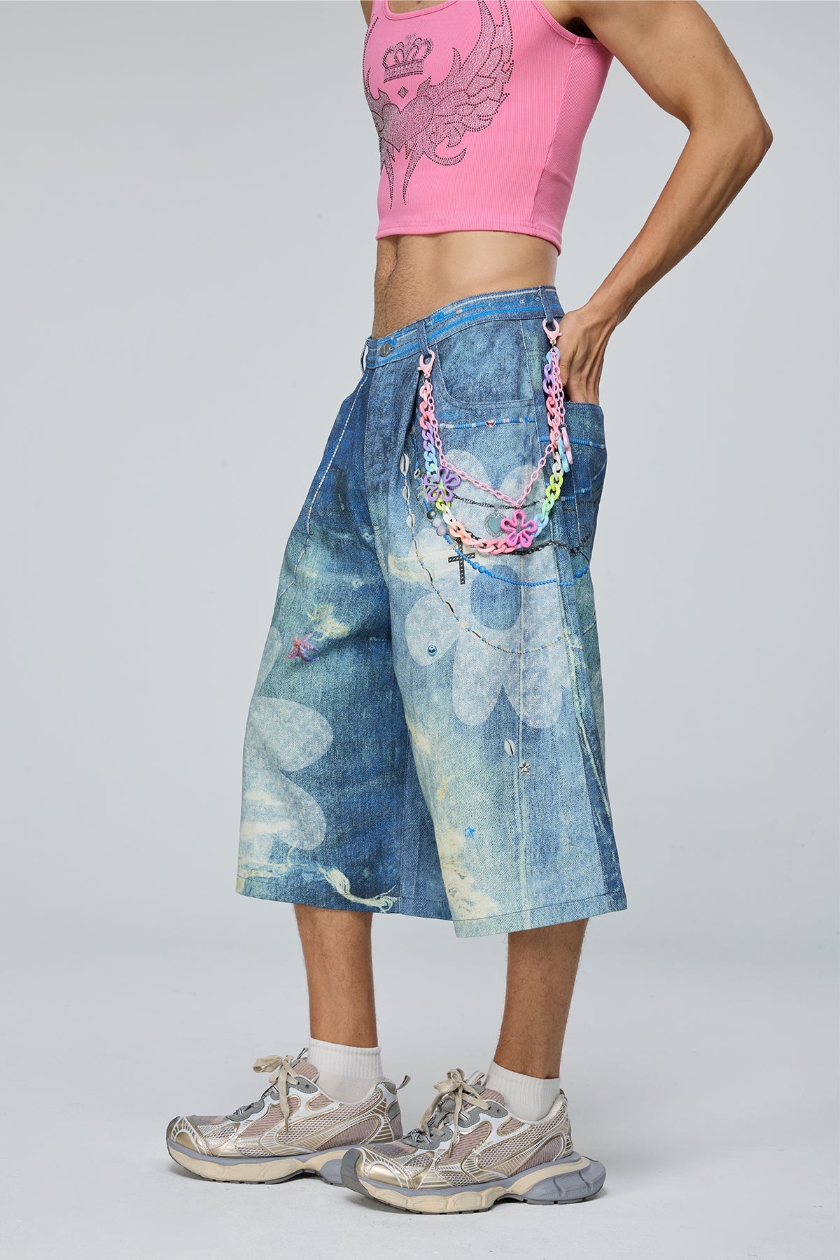 Neutral Warp Print Capri Jeans