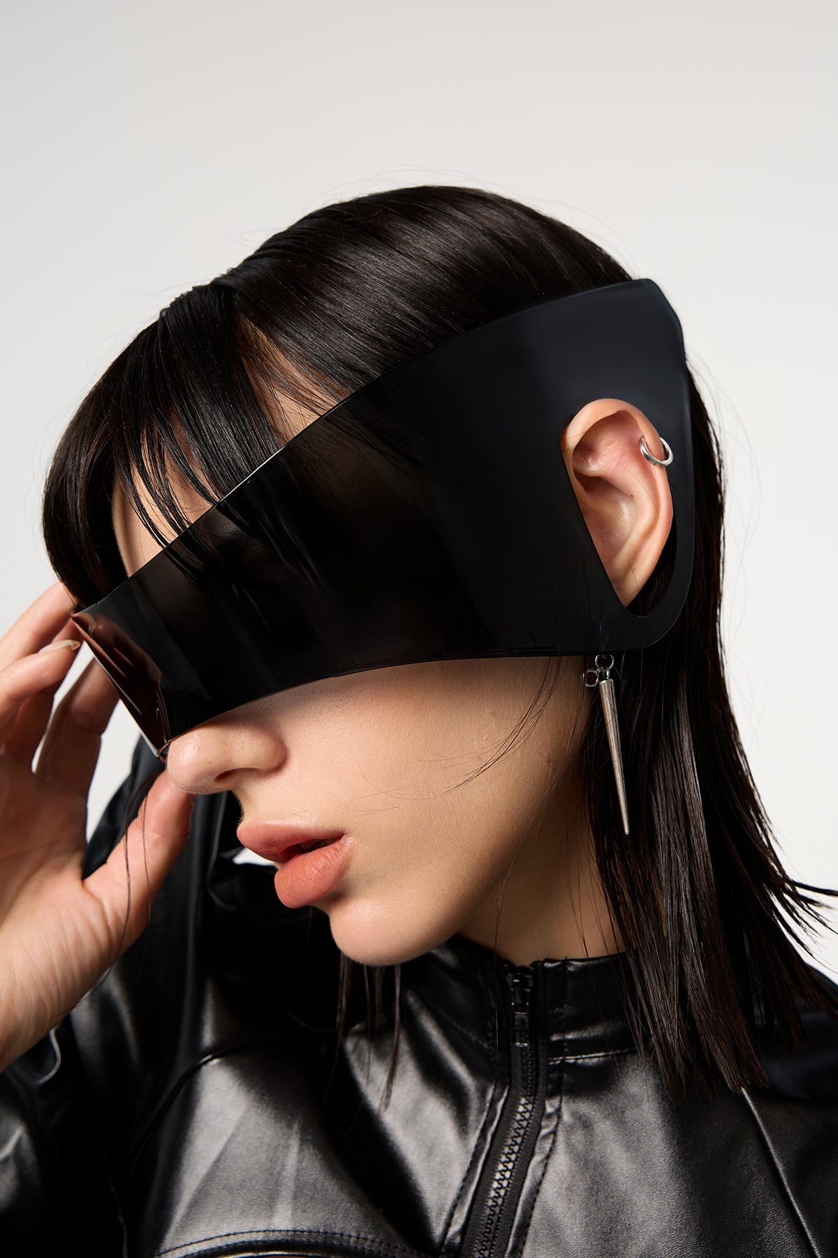 Noir Spectacle Oversized Punk Sunglasses