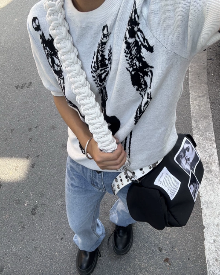 KIIKIO Vintage Round-Neck Relaxed Knit Tee