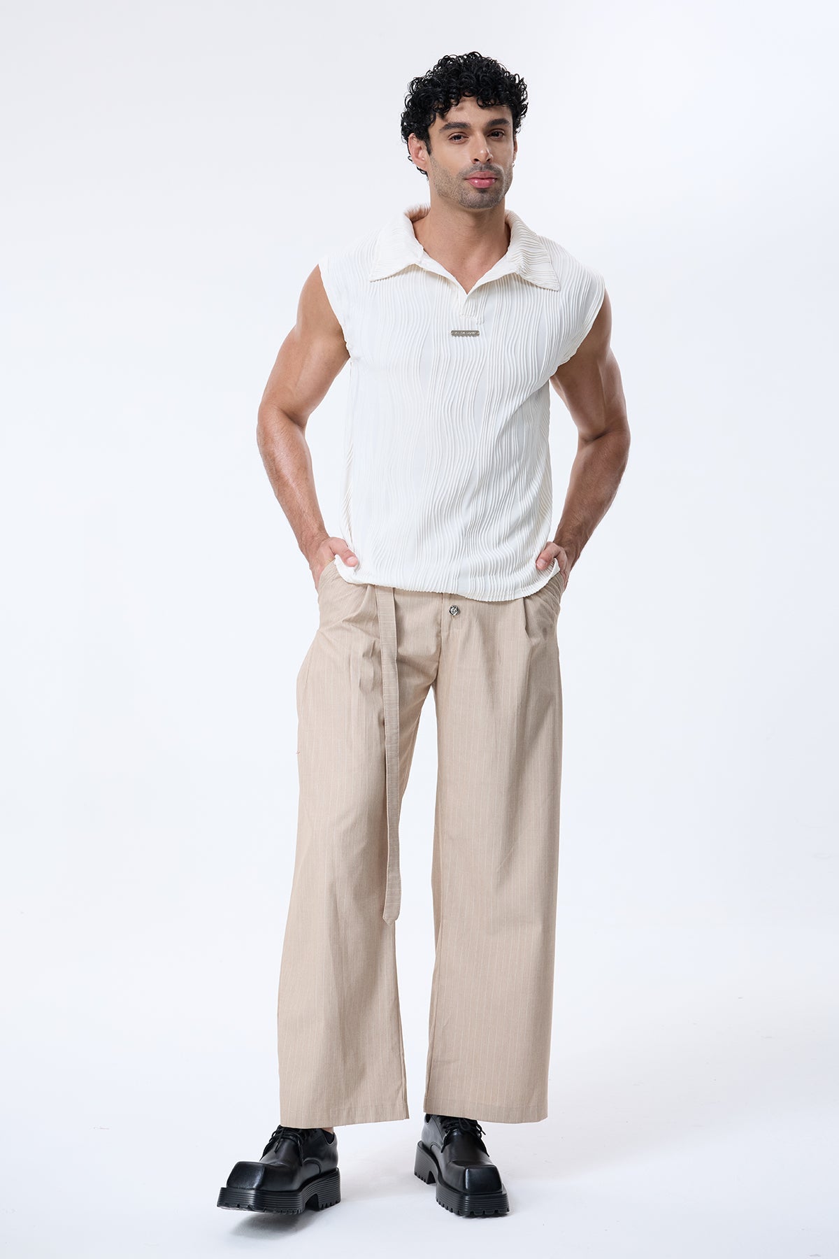 Obscure Sheet Sleeveless Top White