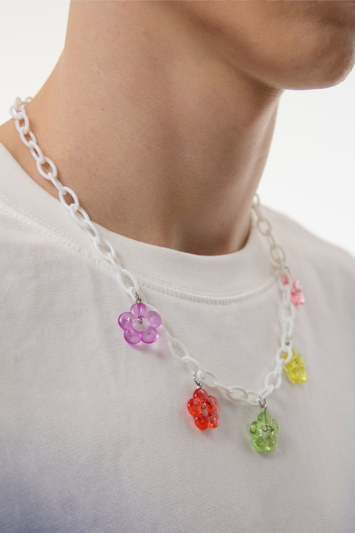 Pop Acrylic Flower Necklace