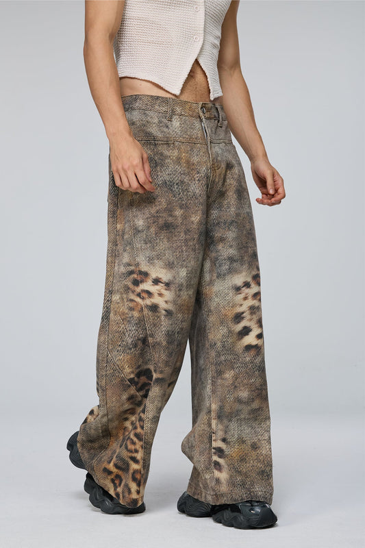 Predator Trace Leopard Barrel Jeans