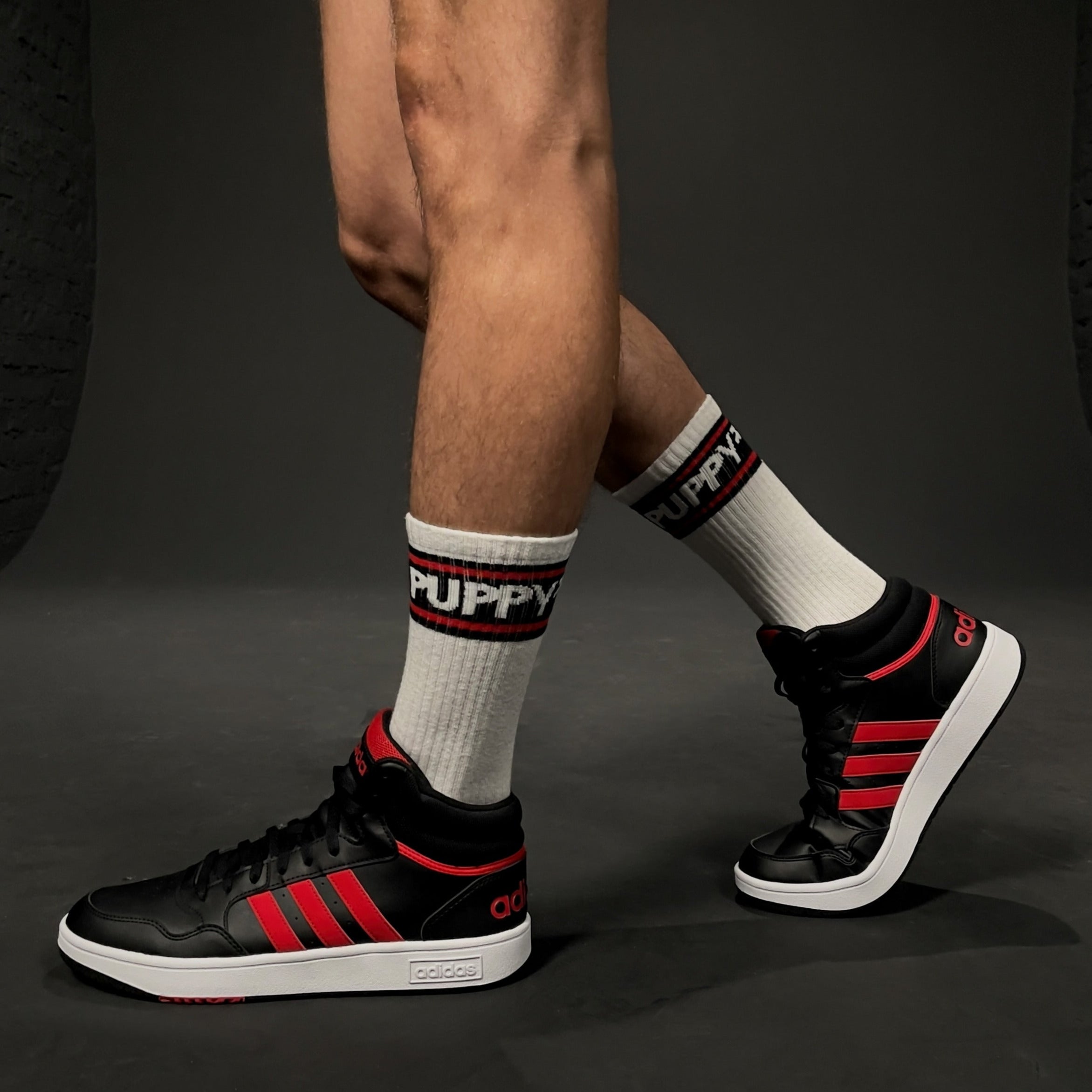 PUPPY SOCKS WHT/RED