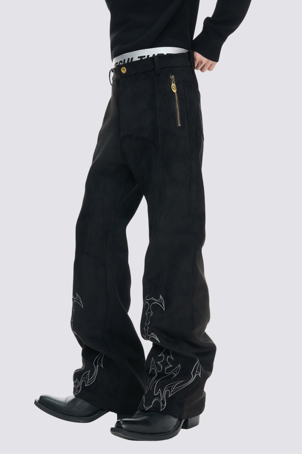Quiet Utility Embroidery Straight Pants Black