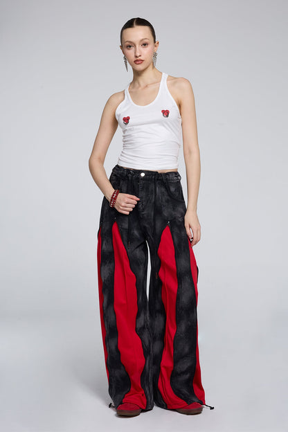 Raised Boundary Heart Print Crop Top