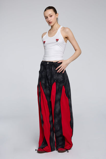 Raised Boundary Heart Print Crop Top