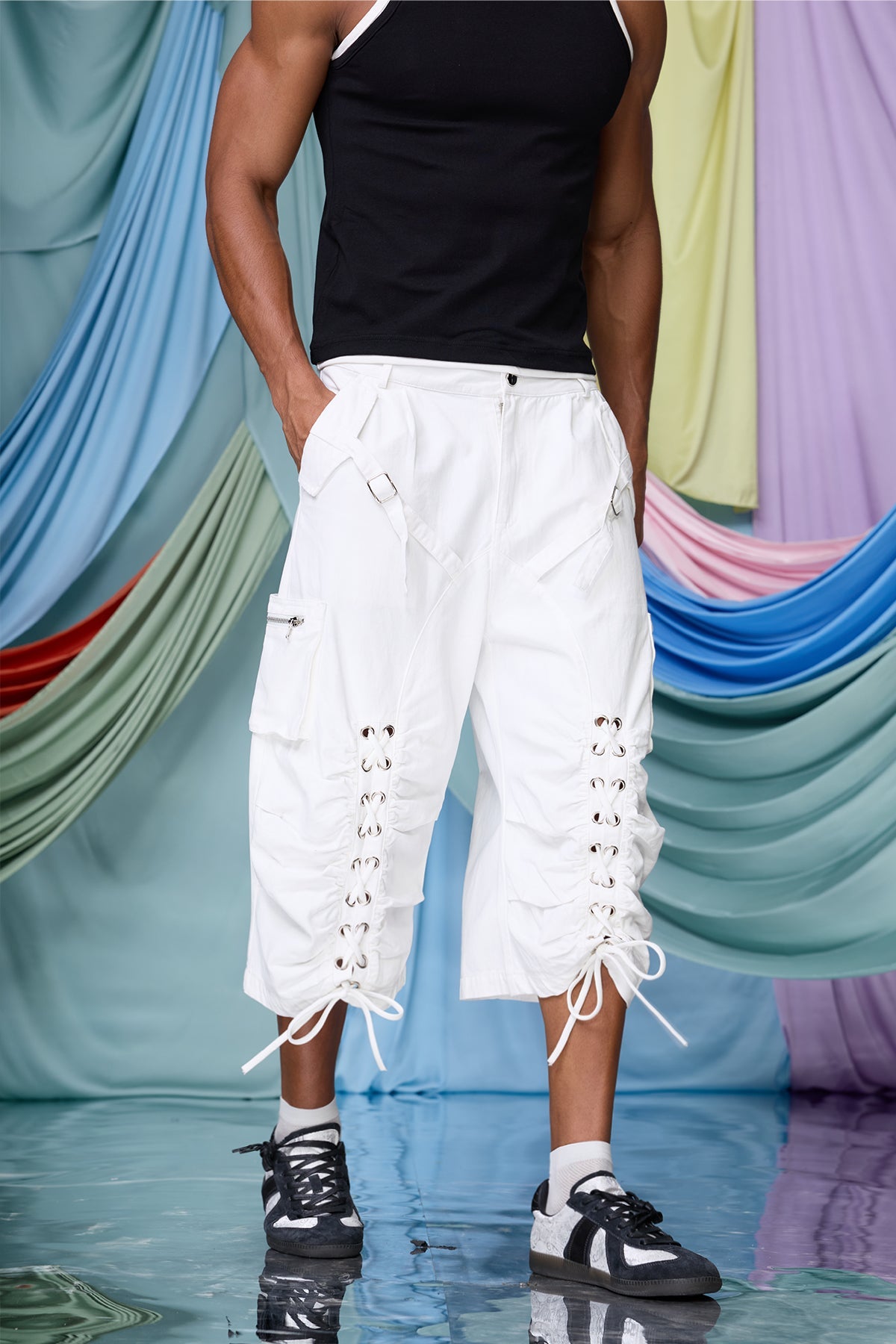 Raw Flare Lace Up Capri Pants White