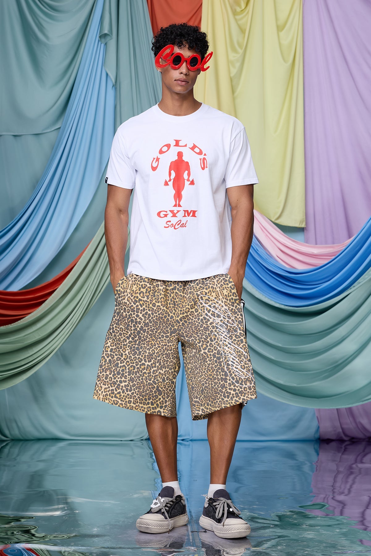 Roaming Pulse Leopard Embroidered Capri Pants