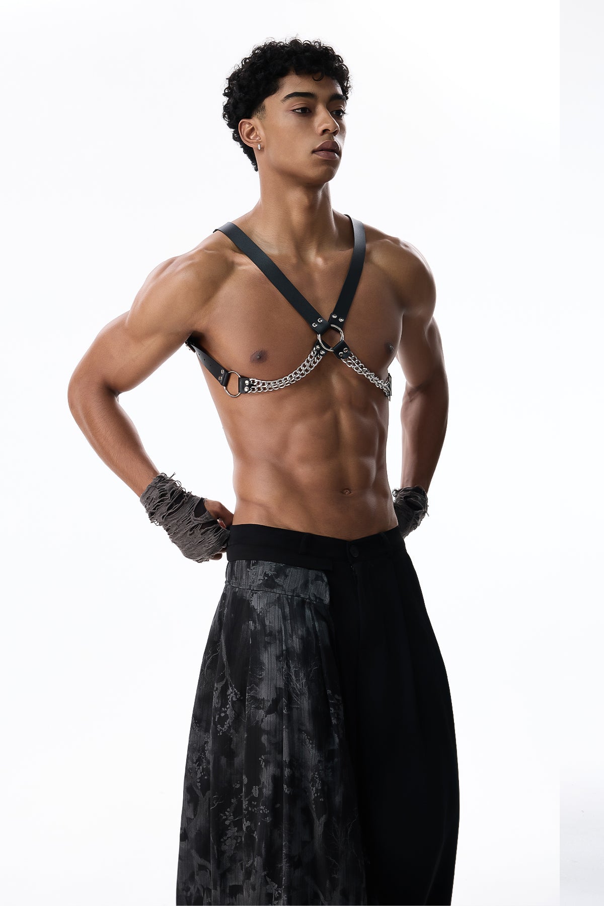 Rusted Veil Leather Chest Strap