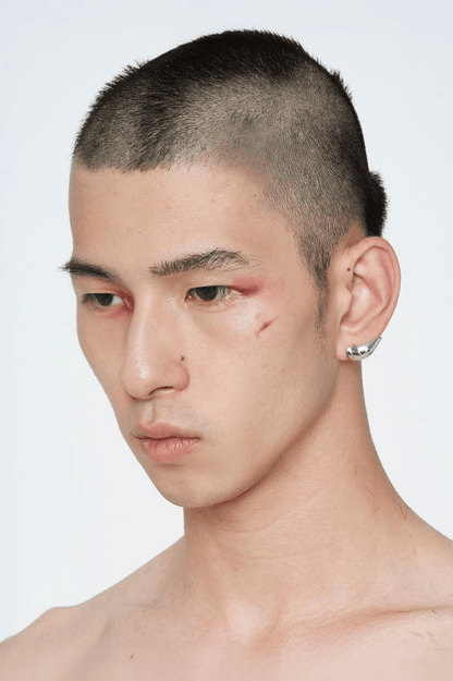 Sleek Minimalist Earrings with Drop Design