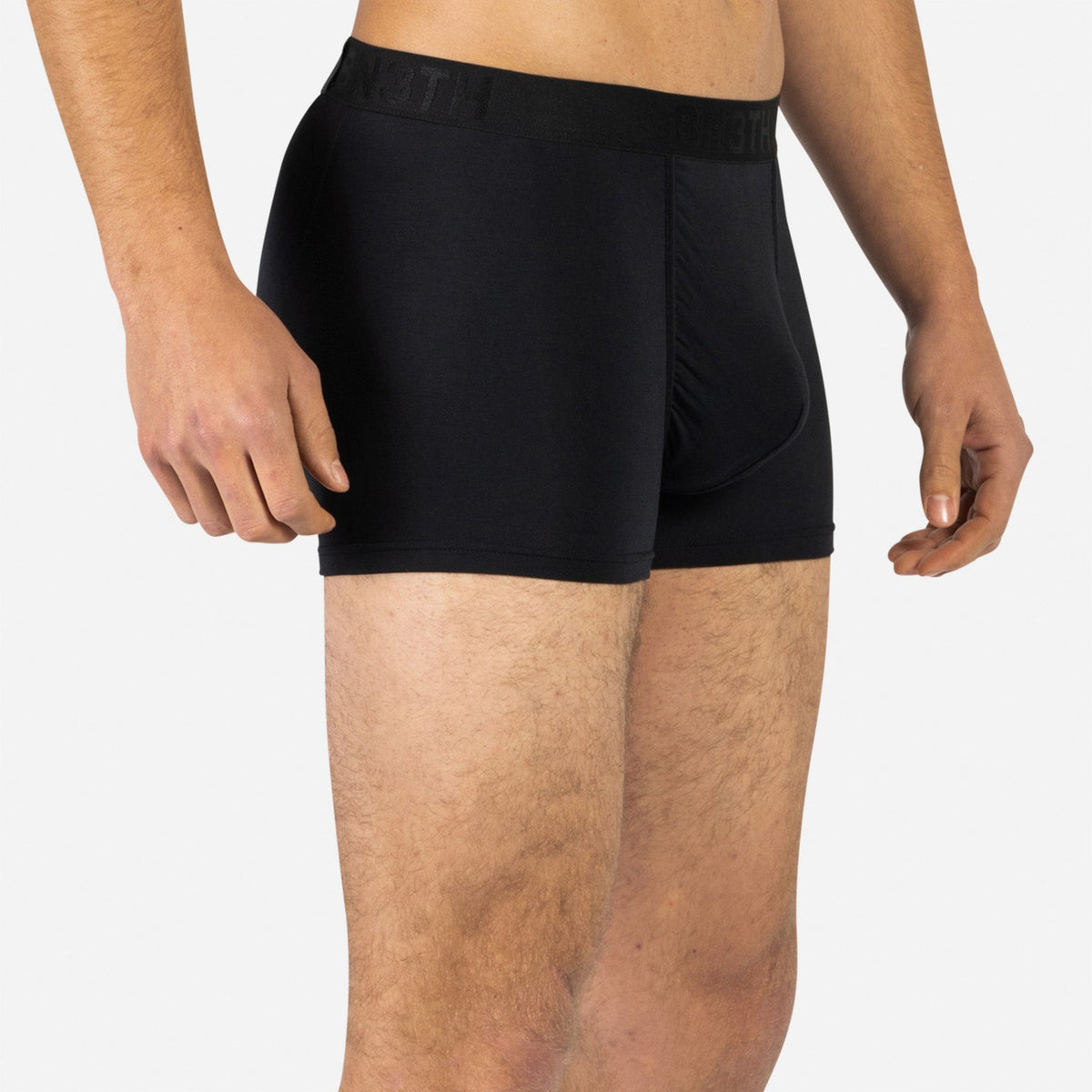 CLASSIC ICON TRUNK: BLACK